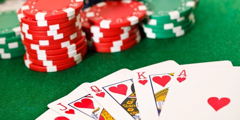 Bật mí cách chơi Poker CF68 luôn thắng từ cao thủ hàng đầu